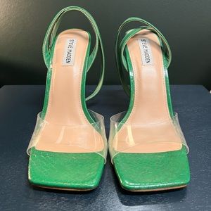 Steve Madden Heels size 10